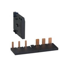 LAD9R3S Kit for assembling 3P changeover contactors, LC1D40A-D80A with screw clamp terminals, without electrical interlock